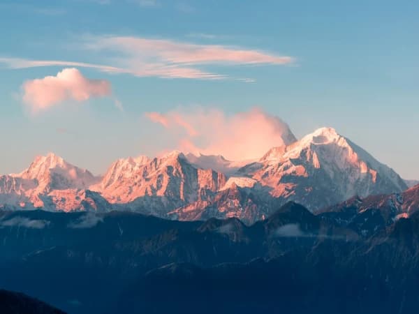 Altitude Sickness on Nepal Treks — Complete Prevention and Safety Guide 2026