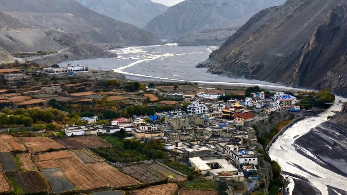kagbeni village upper mustang trek