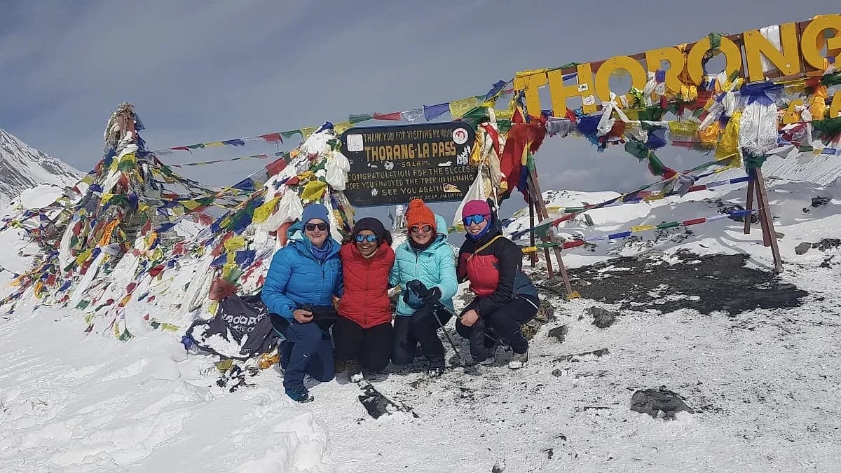 Larkya La Pass manaslu trek