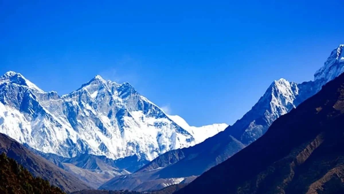 Himalayan mountain range panorama Nepal