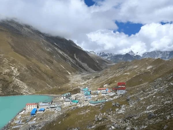 Everest Gokyo Photo 1 4