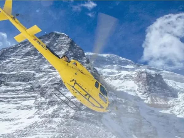 Everest Heli Photography Tour 1200