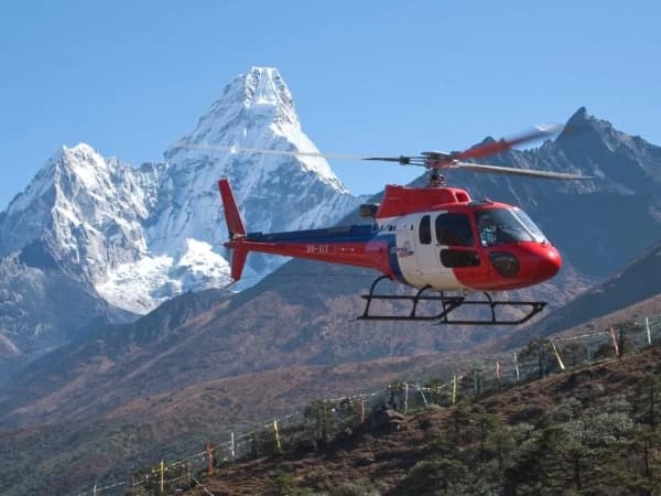 Helicopter Tour To Everest 1