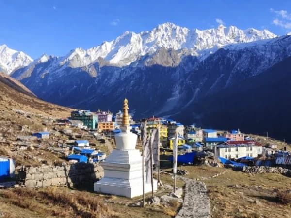 Kyanjin Gompa Trek 2