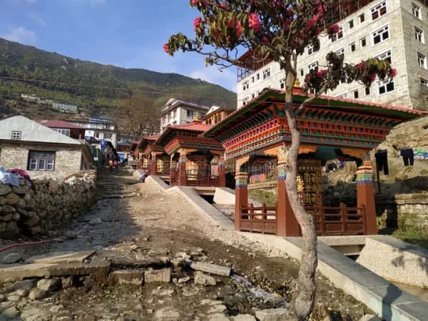 Namche Bazzzar Valley 2026