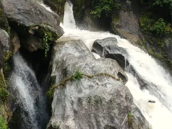 Sundarijal1