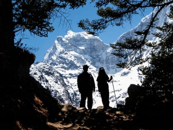Trail from Namche Bazaar to Lukla