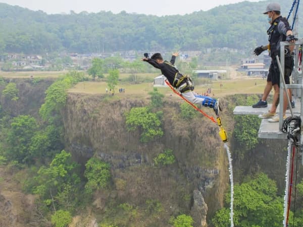 Bungee Jumping in Pokhara - Day Tour Adventure