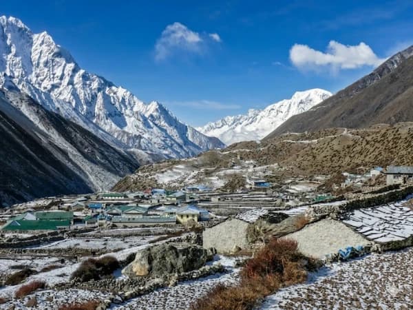 Dingboche: A Himalayan Haven of Uniqueness