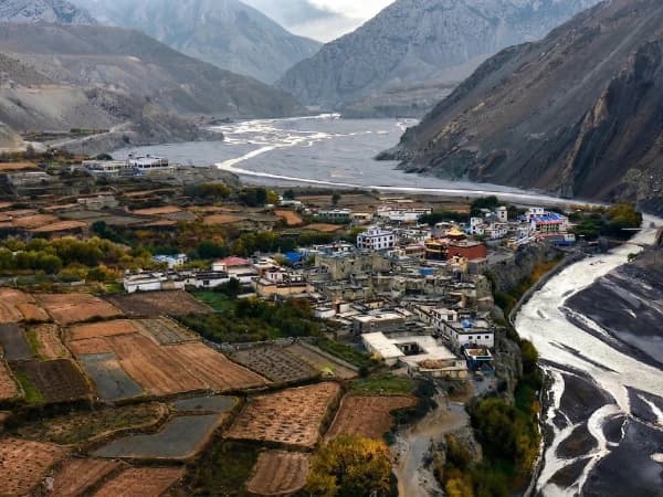 kagbeni village mustang gateway trek