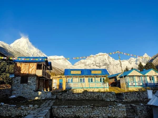 Manaslu Circuit in Spring — Rhododendrons, Quiet Trails, and the Best-Kept Secret in Nepal Trekking