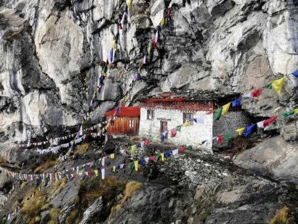 Milarepa’s Cave tsum valley manaslu trek
