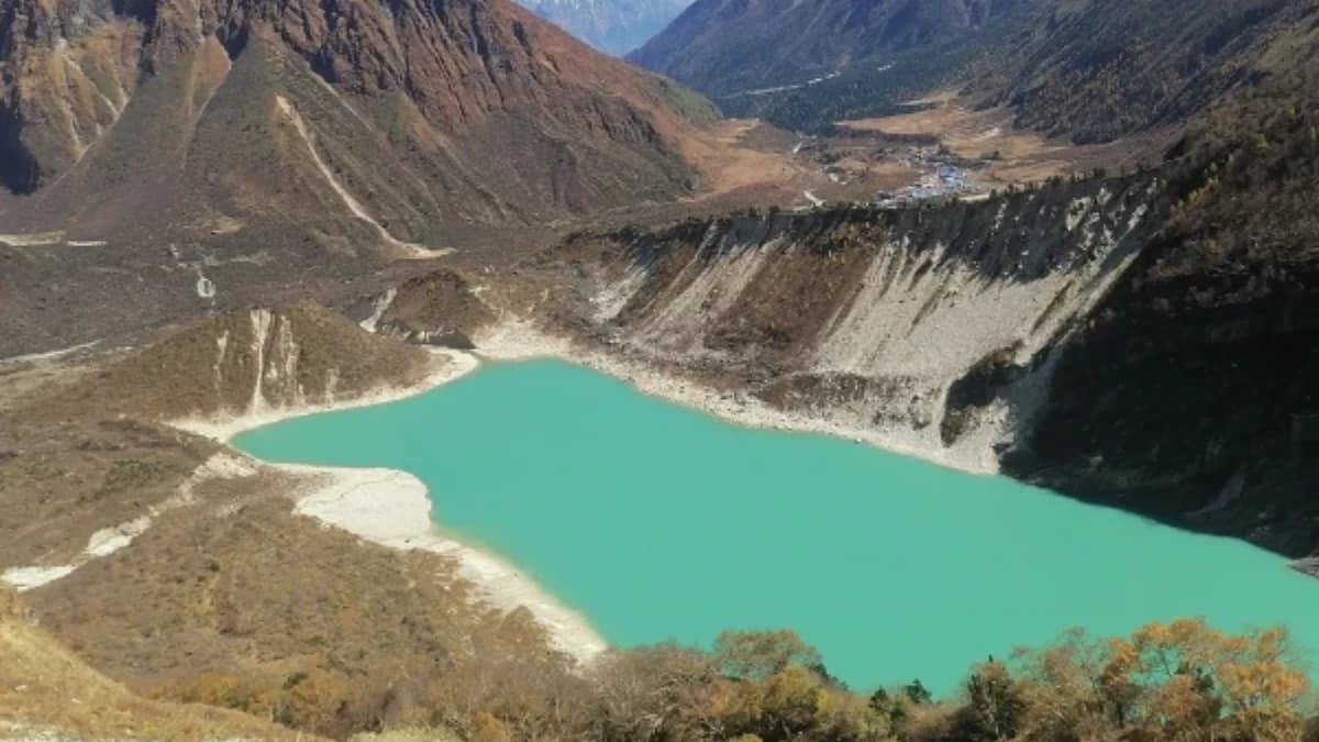 Birendra Tal manaslu trek