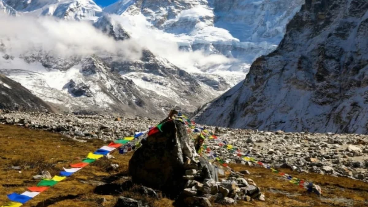 kanchenjunga north base camp himalayan wilderness