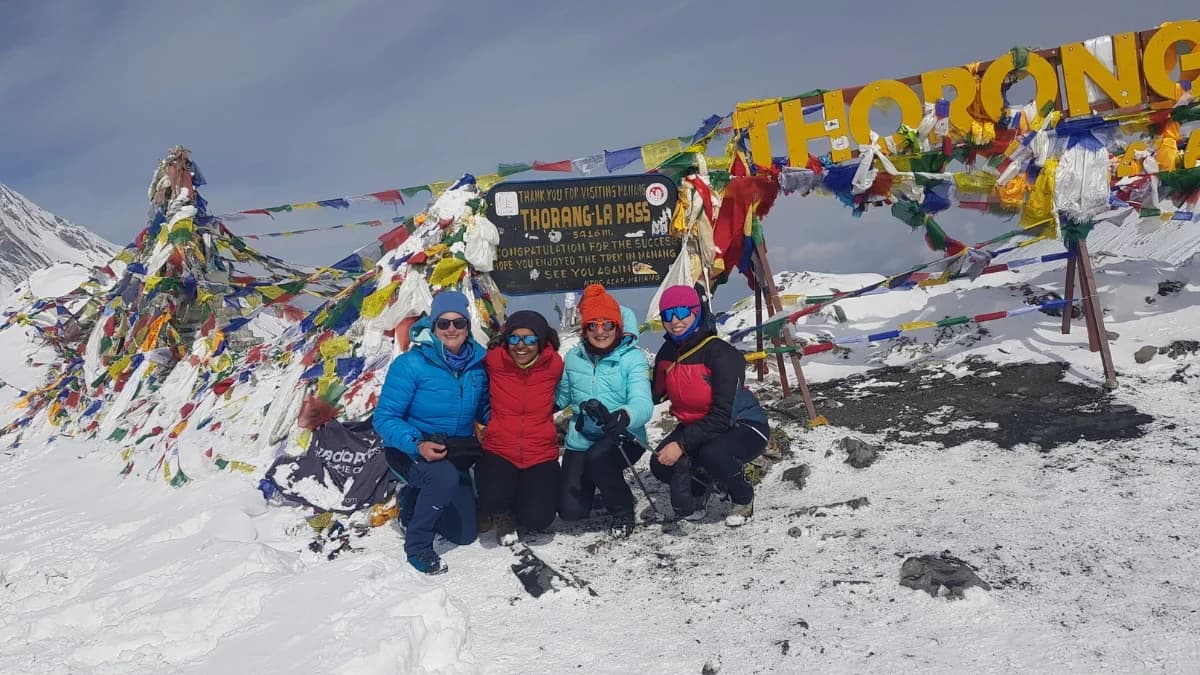 Larkya La Pass manaslu trek