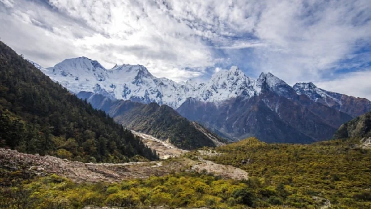 Manaslu Conservation Area trek