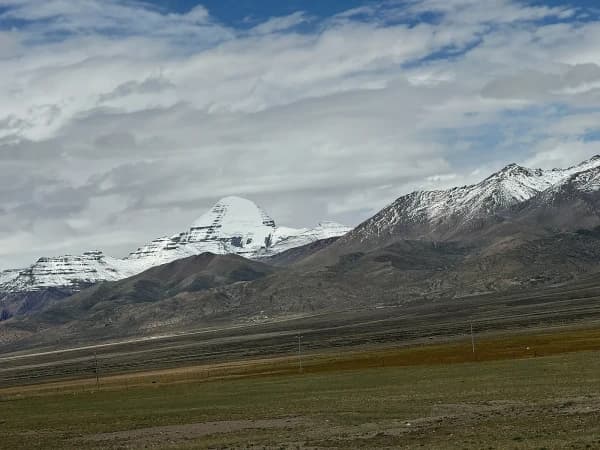 Kailash Heli Tour 10